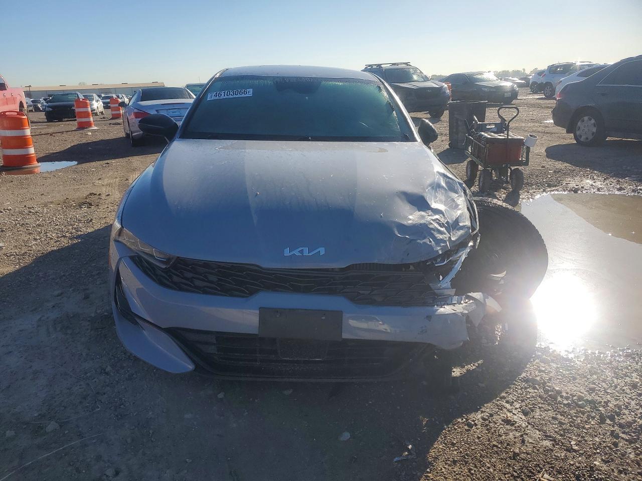 2024 KIA K5