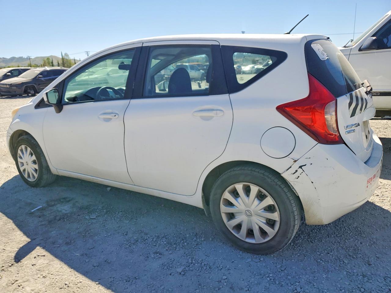 2016 NISSAN Versa Note