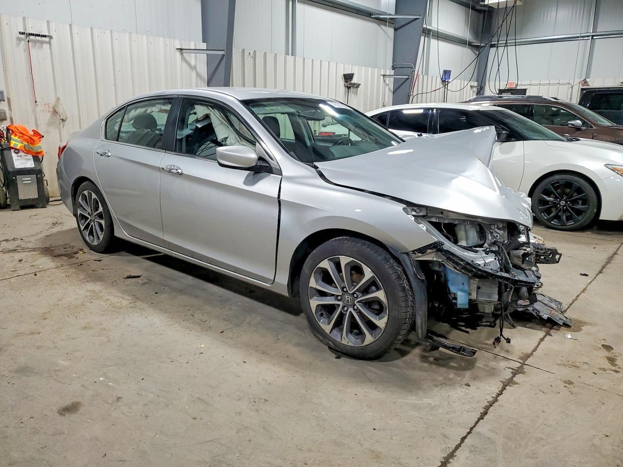 2015 HONDA ACCORD