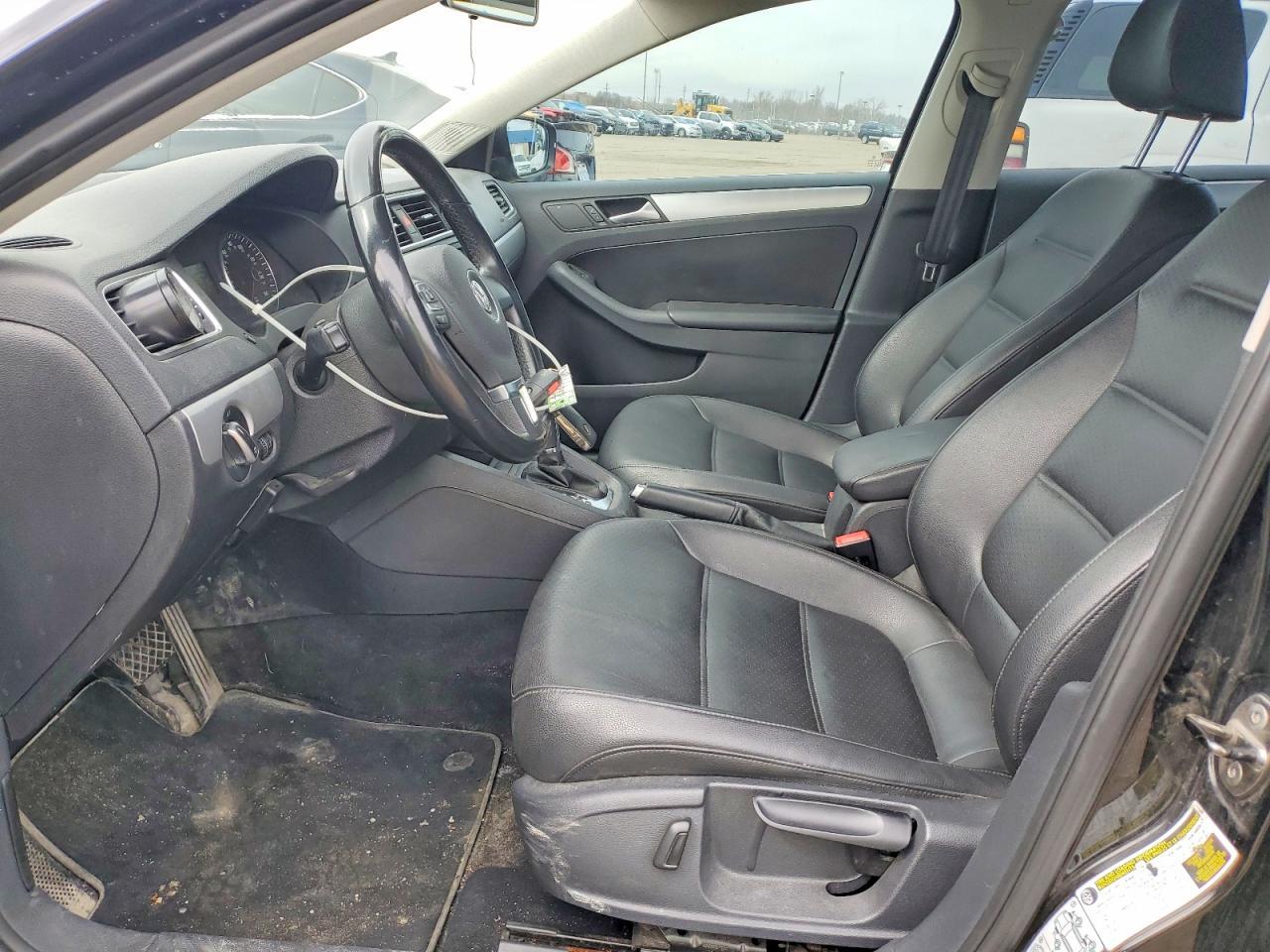 2014 VOLKSWAGEN JETTA