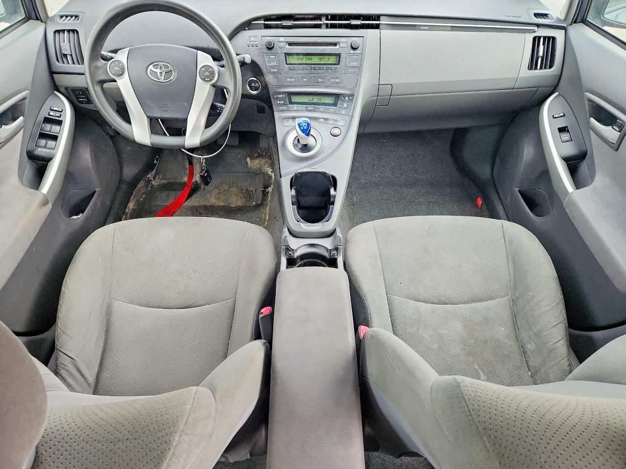 2010 TOYOTA PRIUS
