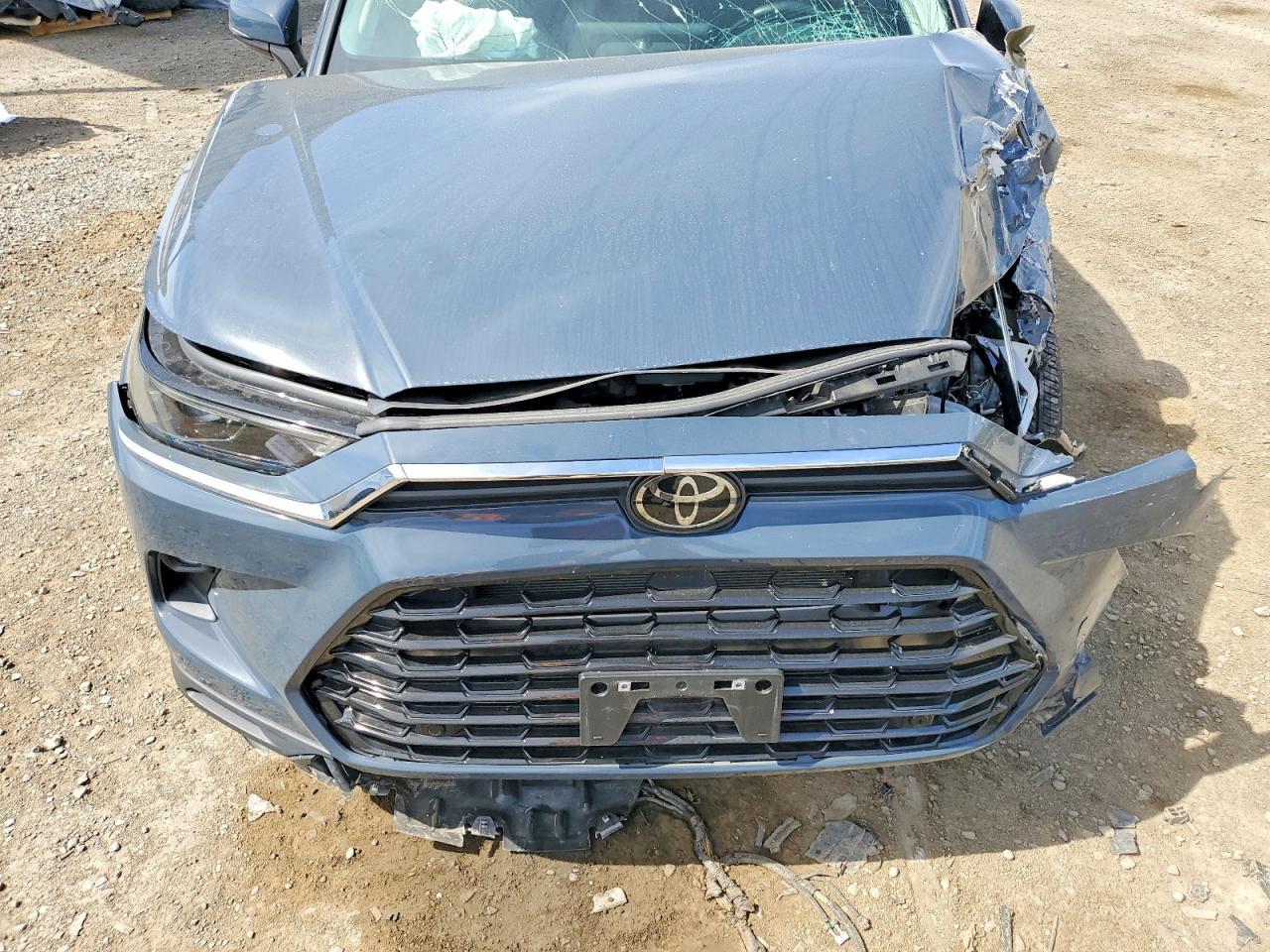 2024 TOYOTA HIGHLANDER