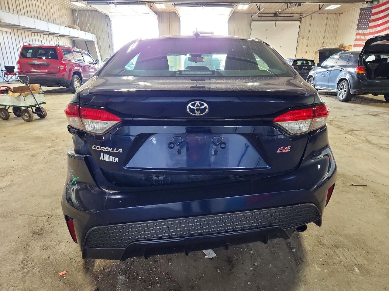 2021 TOYOTA COROLLA