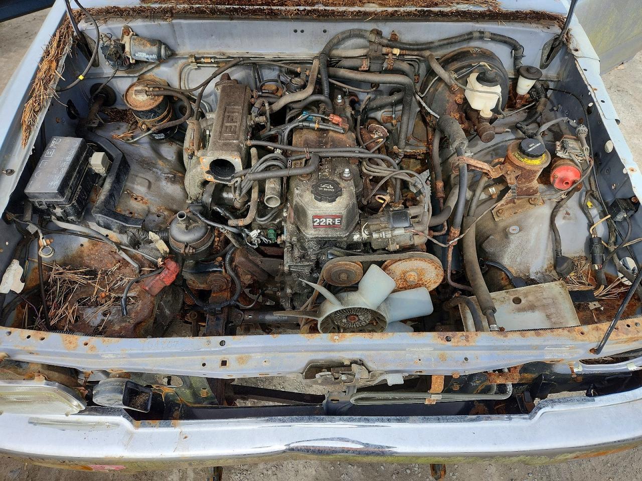 1989 TOYOTA Pickup