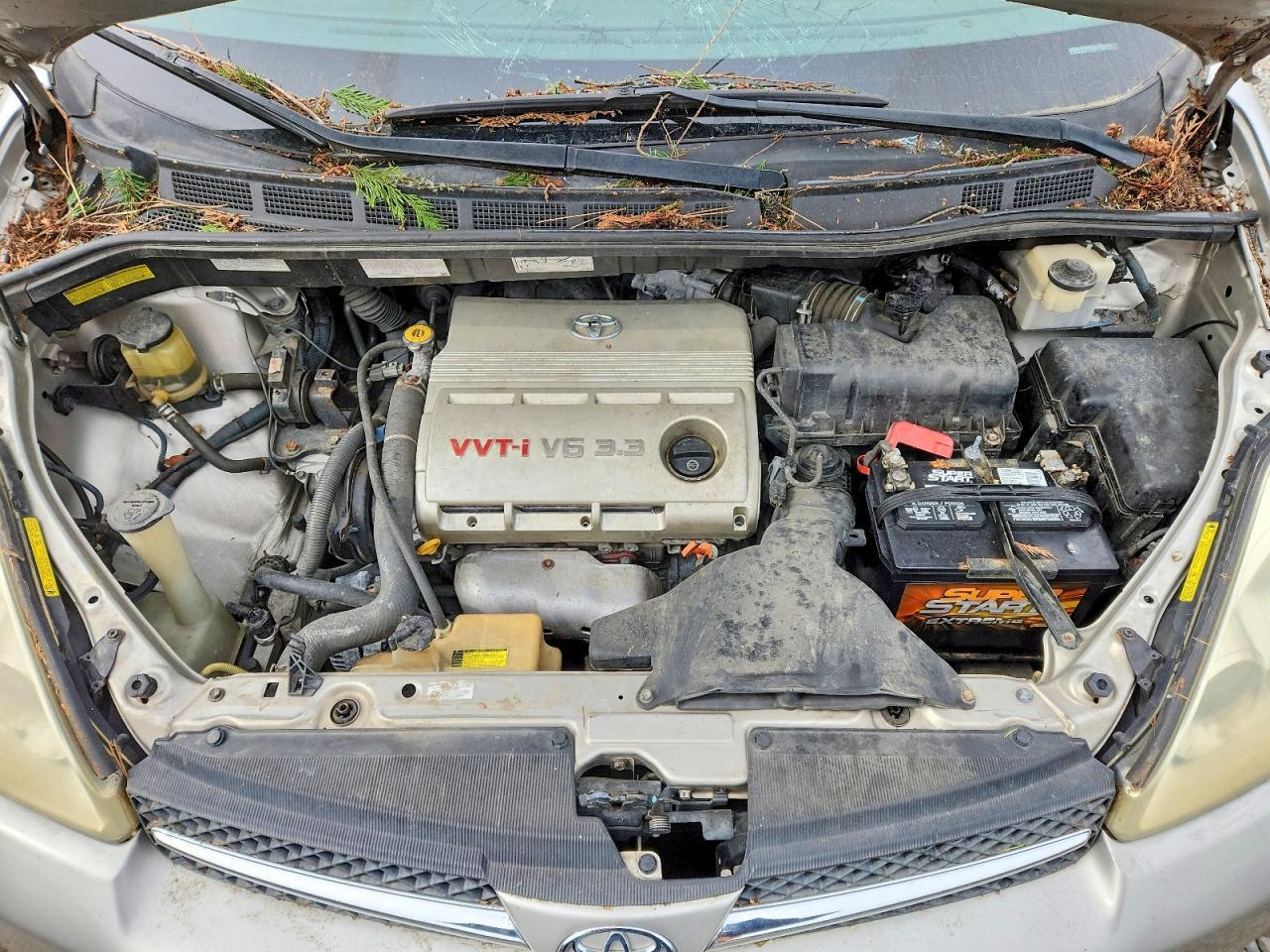 2005 TOYOTA SIENNA