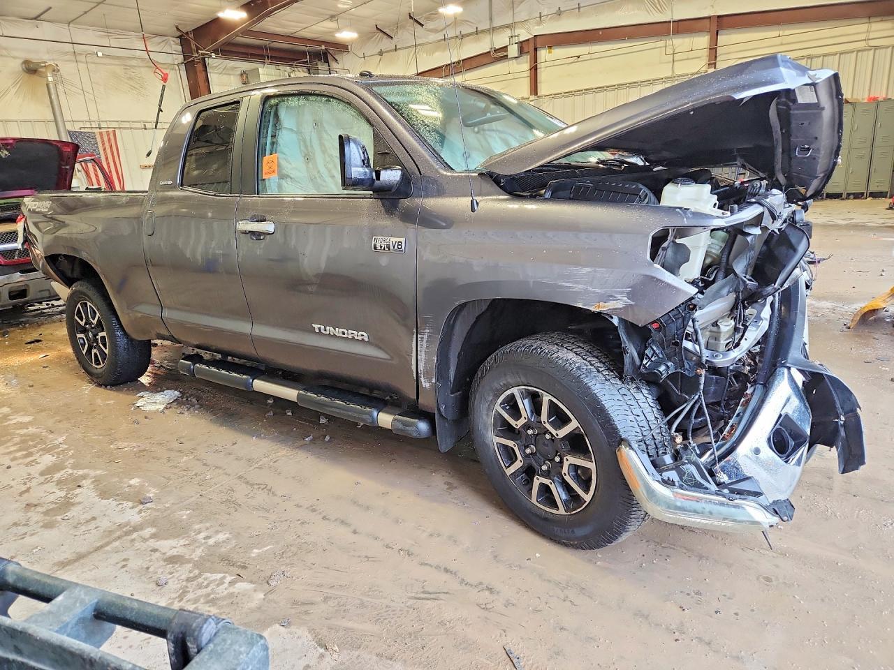 2014 TOYOTA TUNDRA