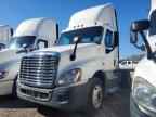 2016 FREIGHTLINER CASCADIA 125