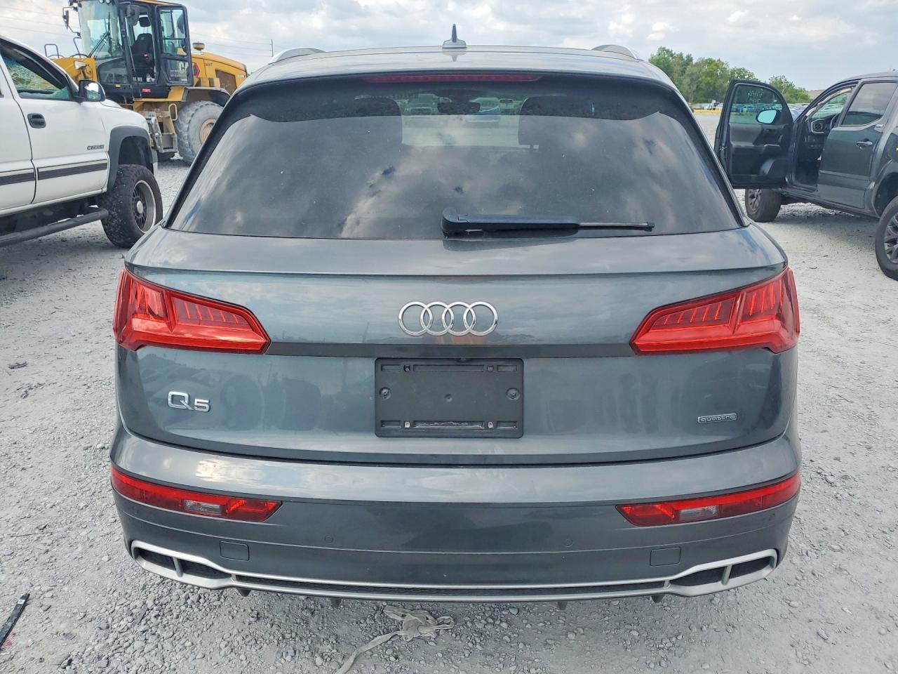 2020 AUDI Q5
