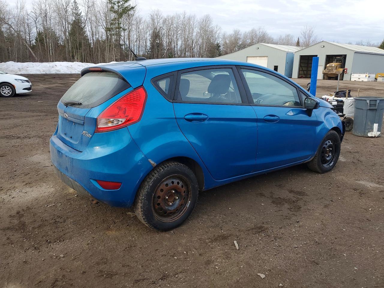 2012 FORD Fiesta