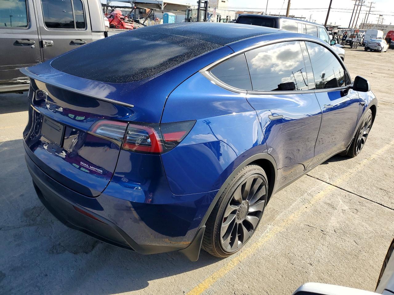 2022 TESLA MODEL Y