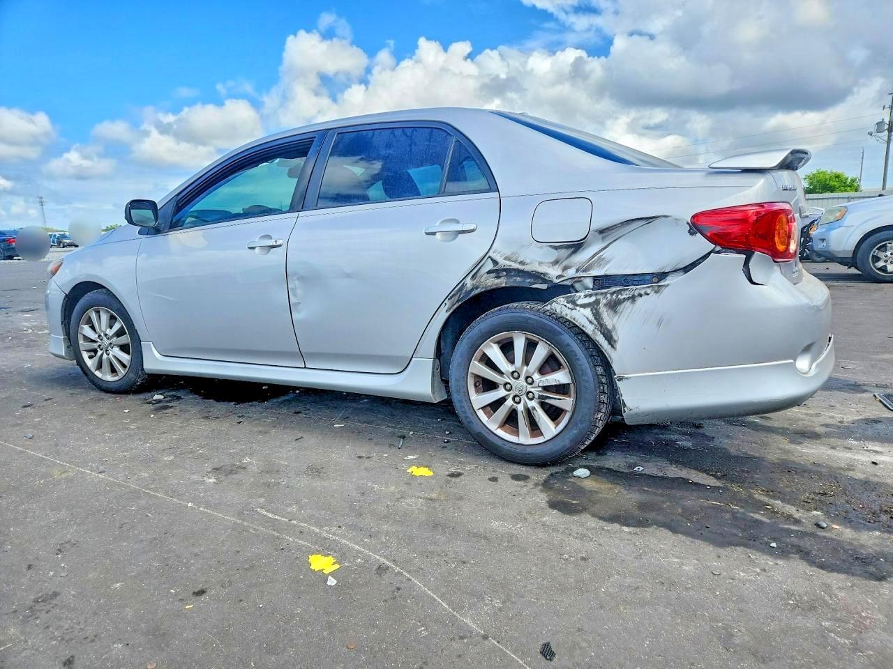 2010 TOYOTA COROLLA