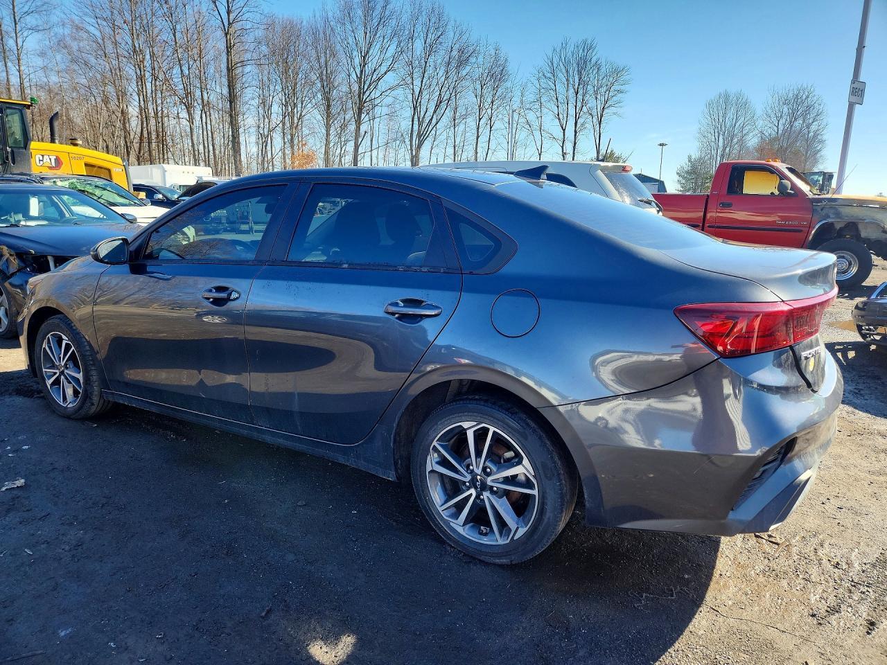 2023 KIA FORTE