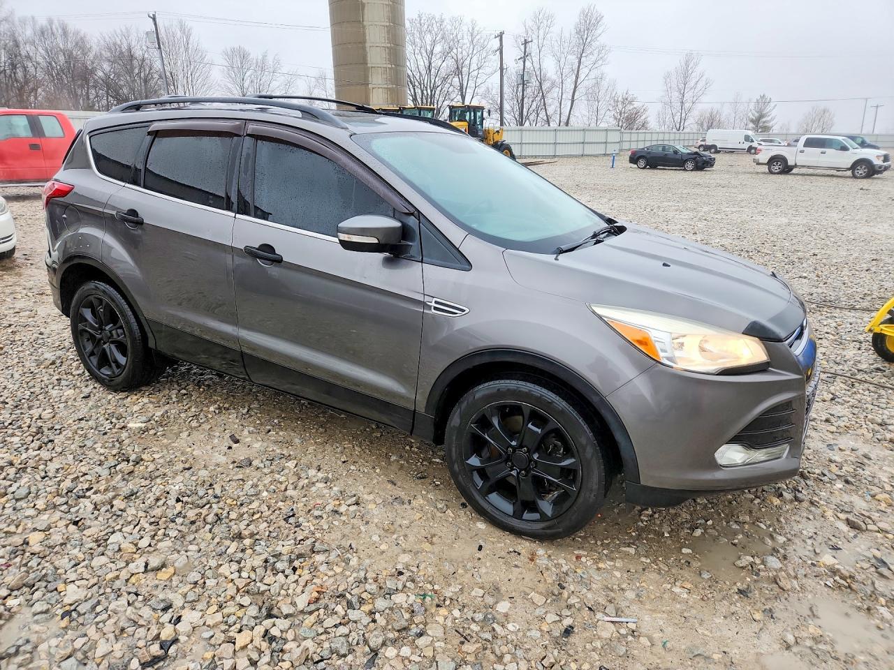 2013 FORD ESCAPE