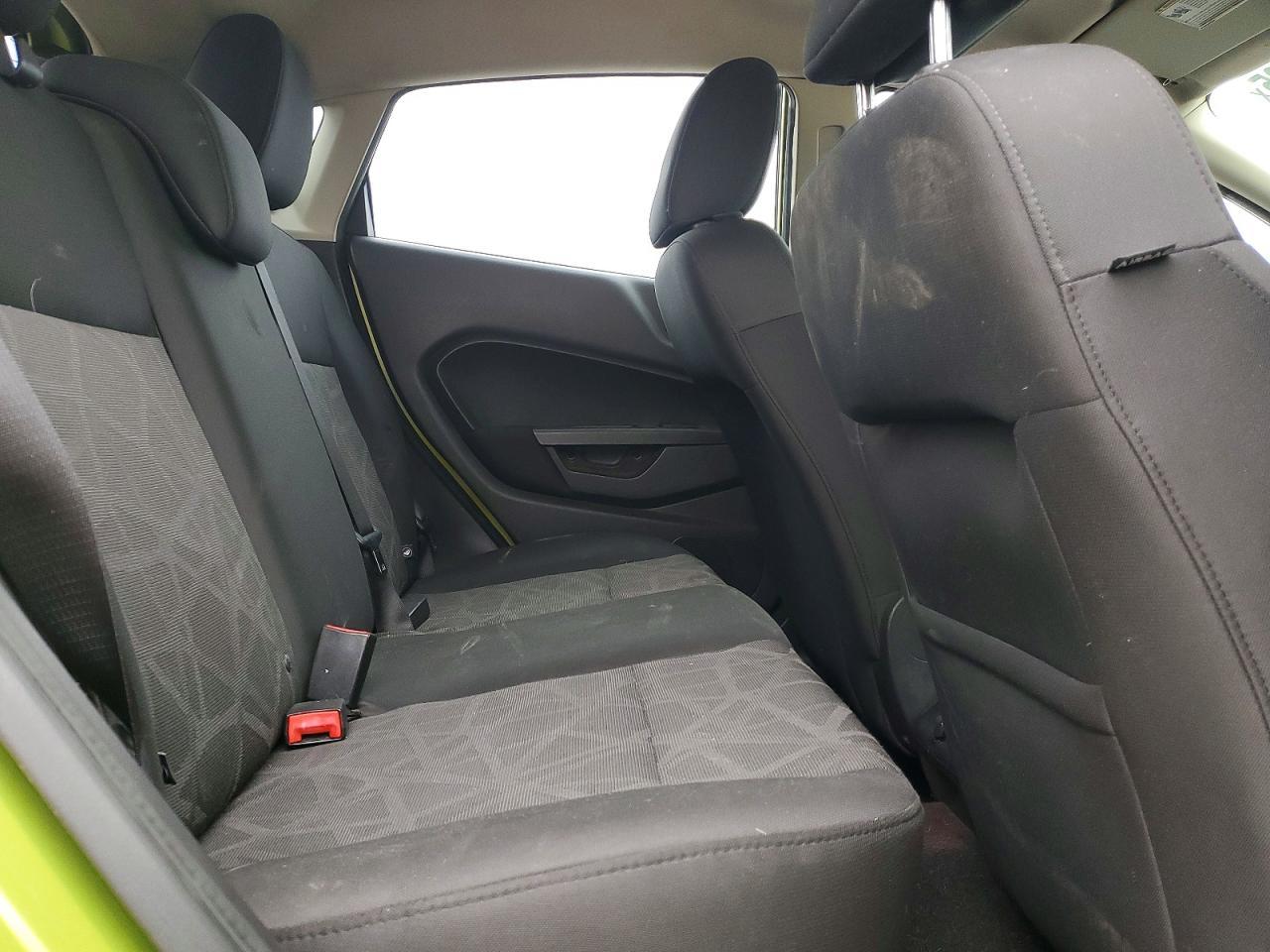 2011 FORD Fiesta