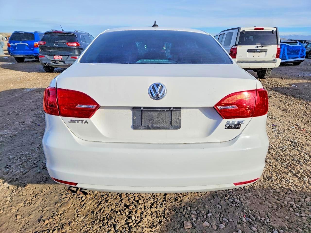2011 VOLKSWAGEN JETTA