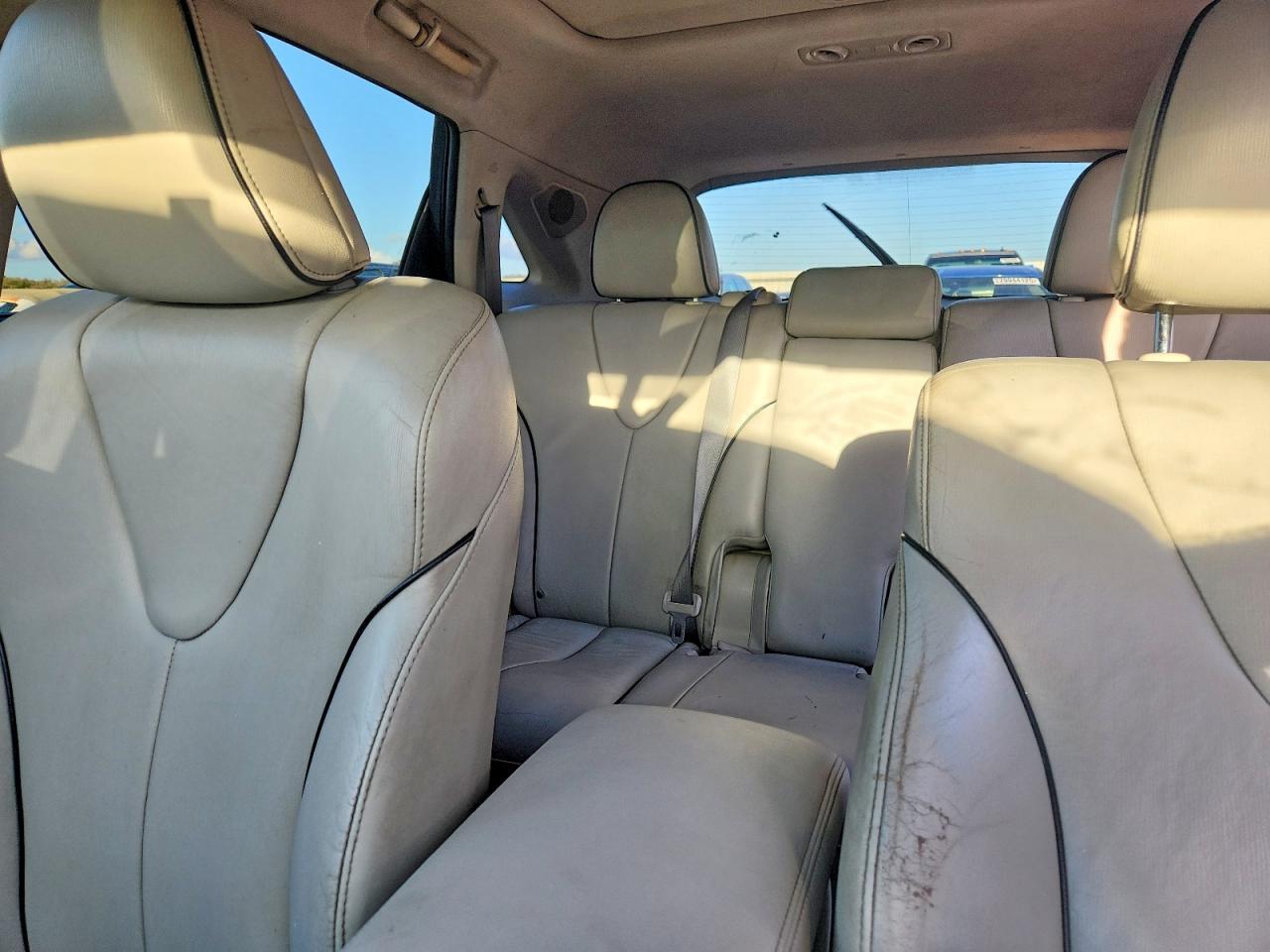 2011 TOYOTA VENZA
