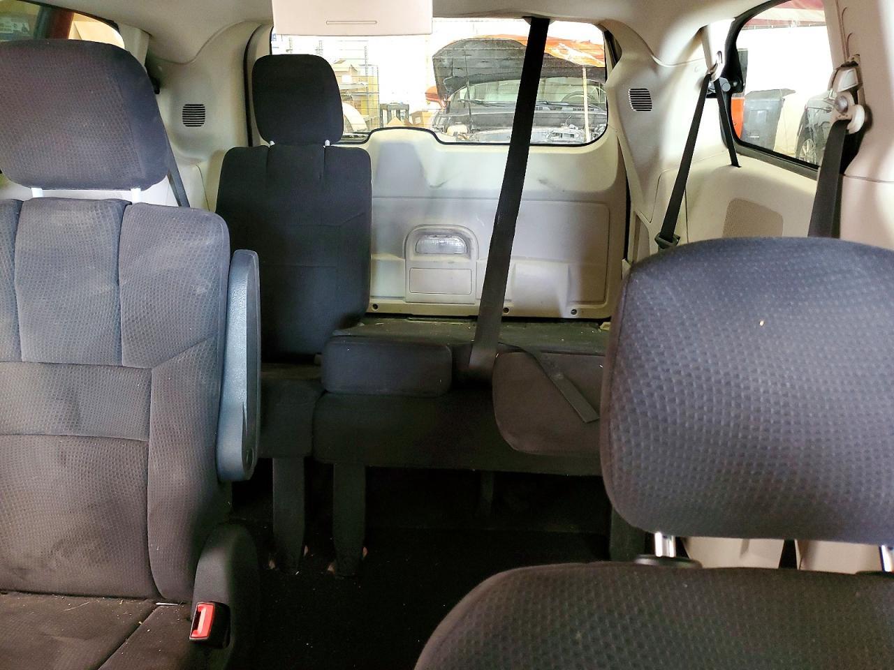 2011 DODGE GRAND CARAVAN