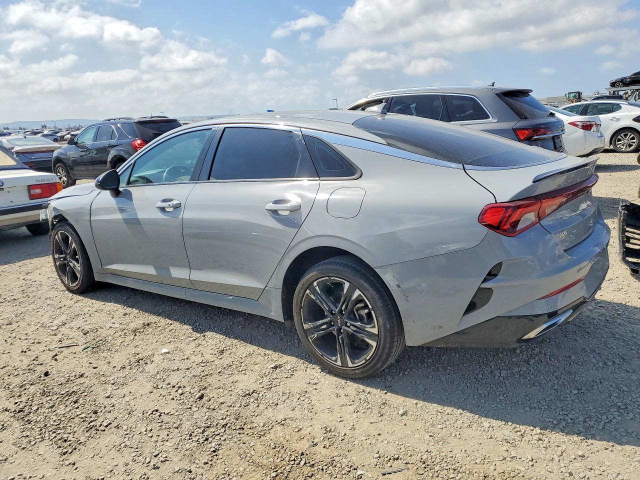 2024 KIA K5