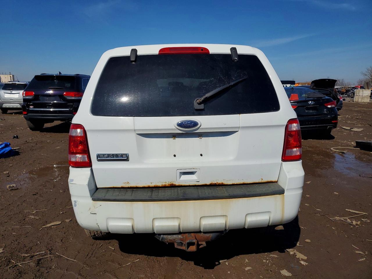 2010 FORD ESCAPE