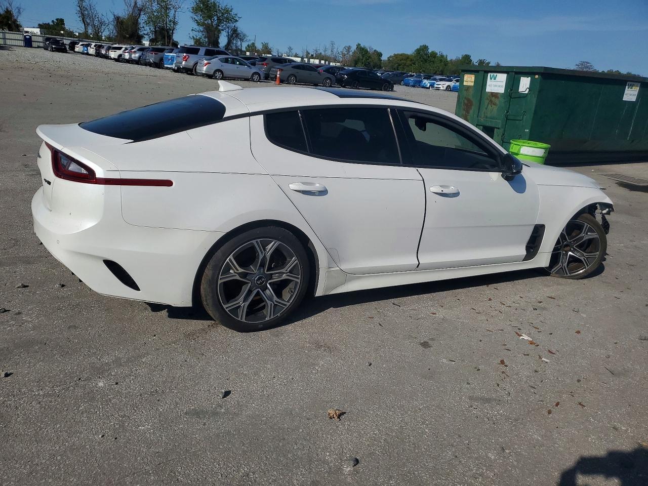 2021 KIA Stinger