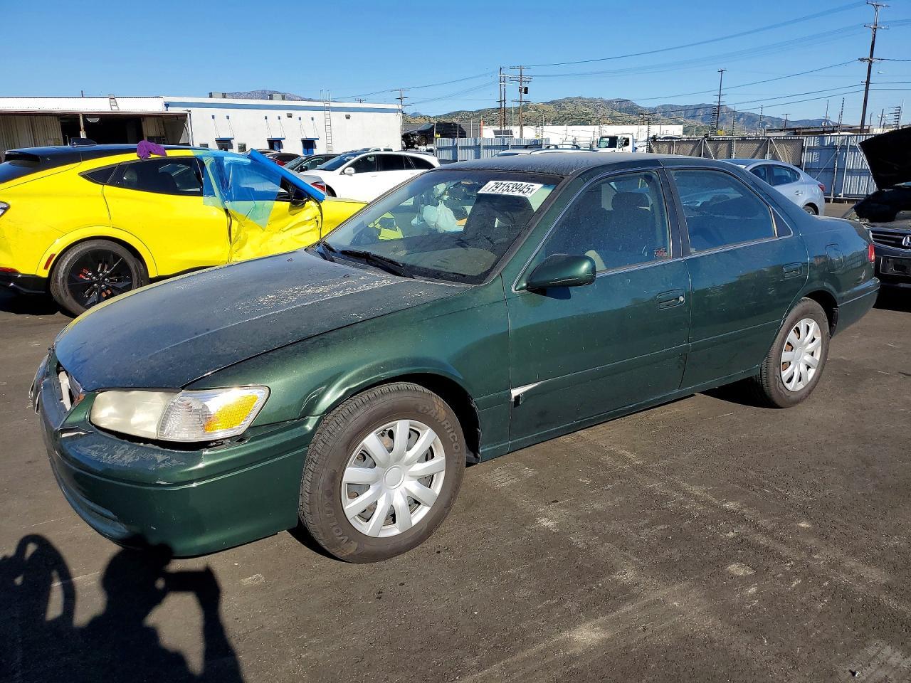 2001 TOYOTA CAMRY