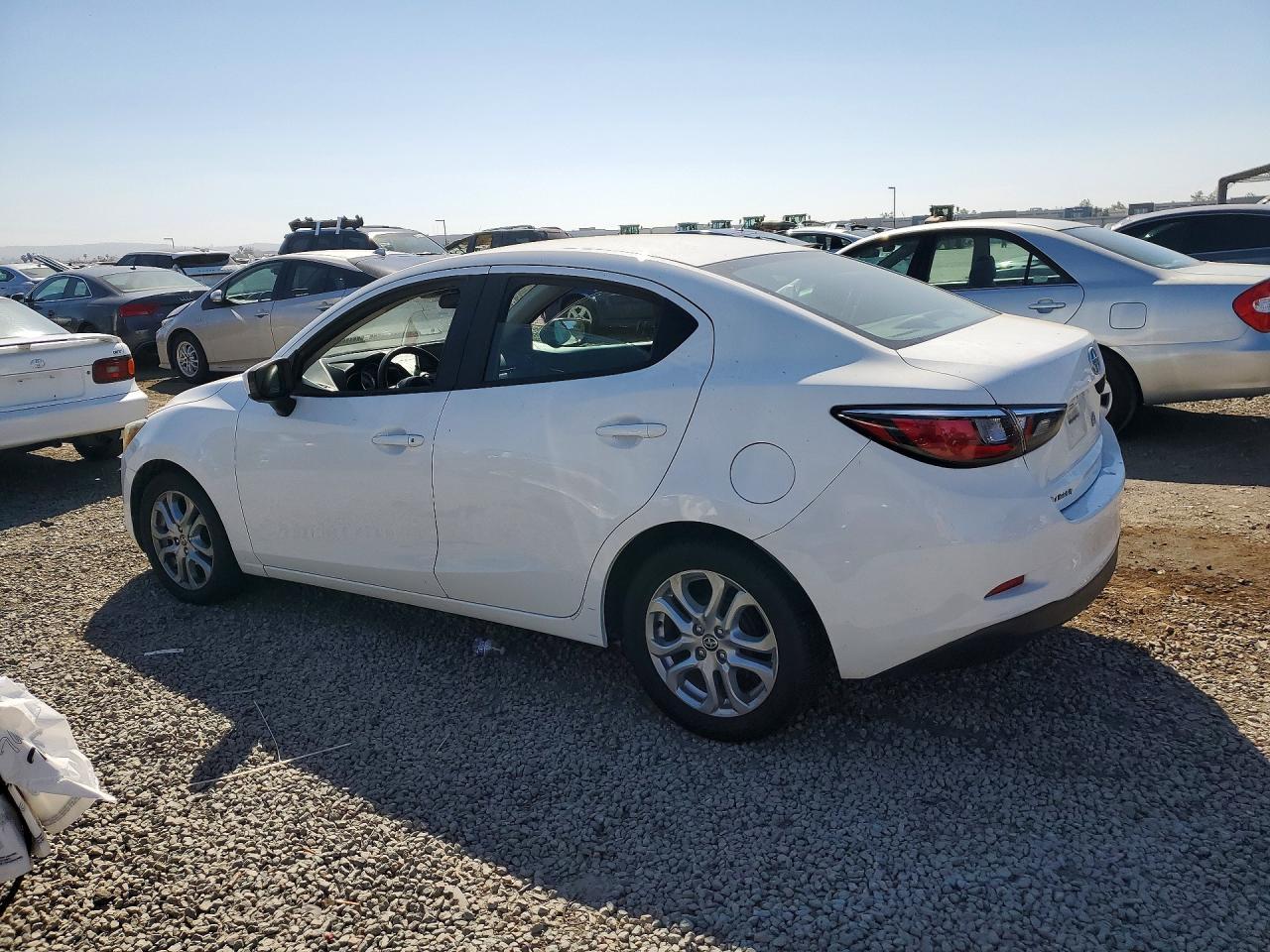 2016 SCION iA