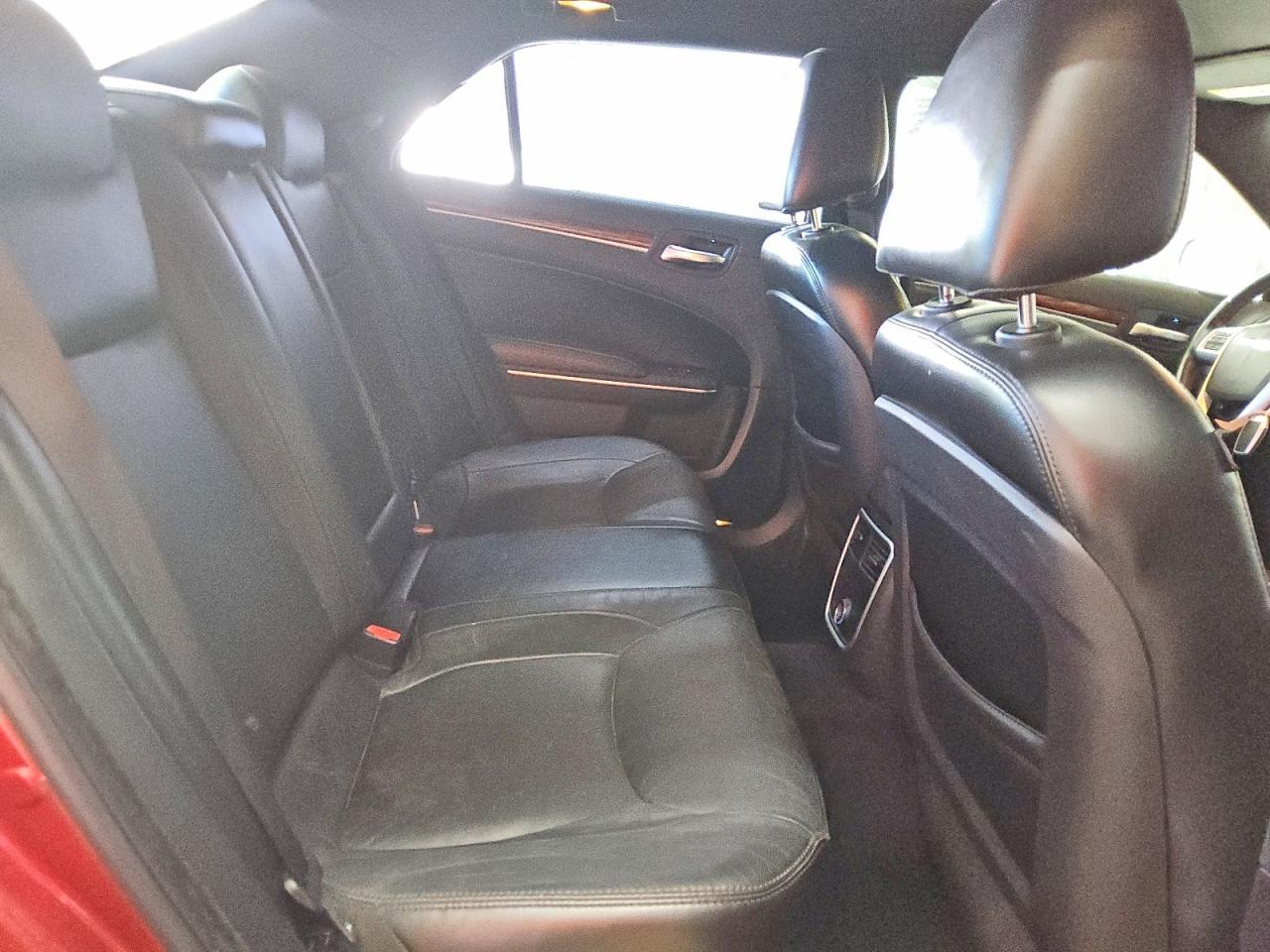 2012 CHRYSLER 300