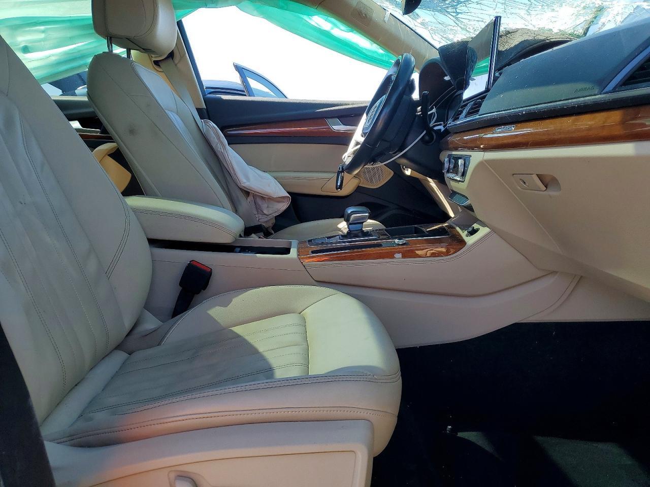 2023 AUDI Q5