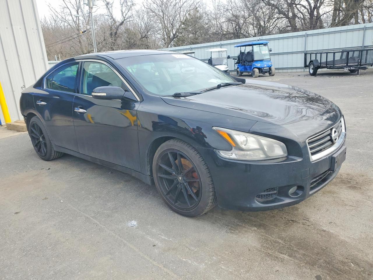 2014 NISSAN Maxima