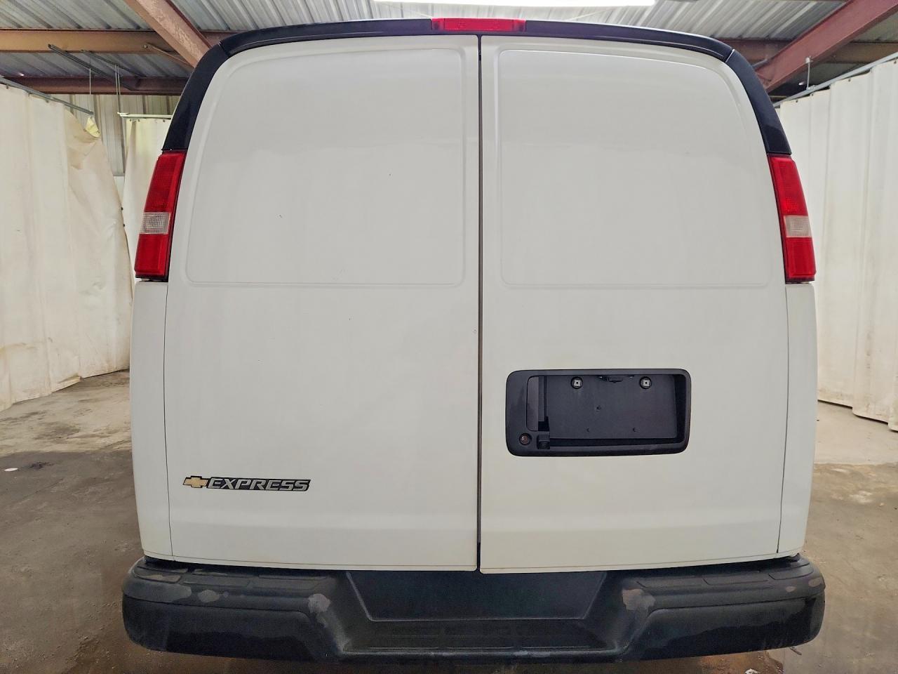 2025 CHEVROLET EXPRESS 2500