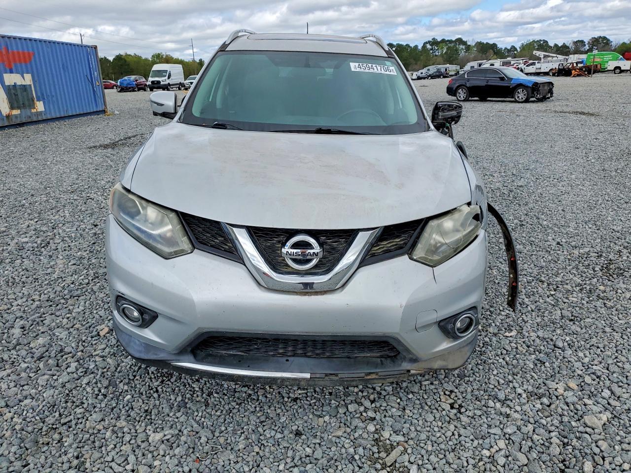 2016 NISSAN ROGUE