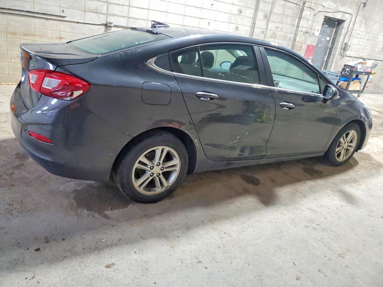 2016 CHEVROLET CRUZE