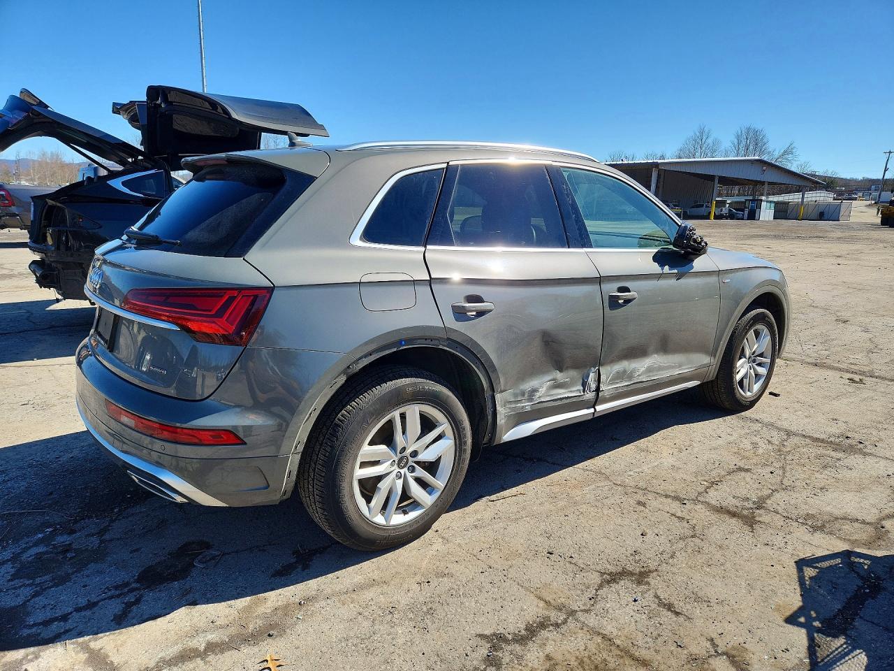 2023 AUDI Q5