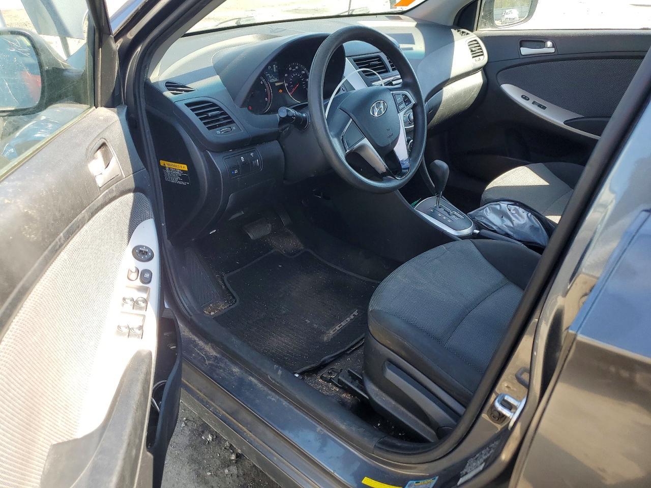 2013 HYUNDAI ACCENT