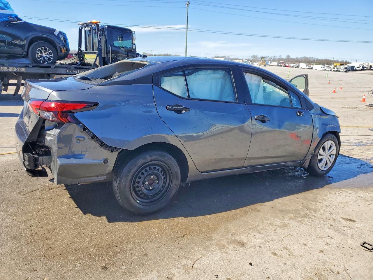 2025 NISSAN VERSA