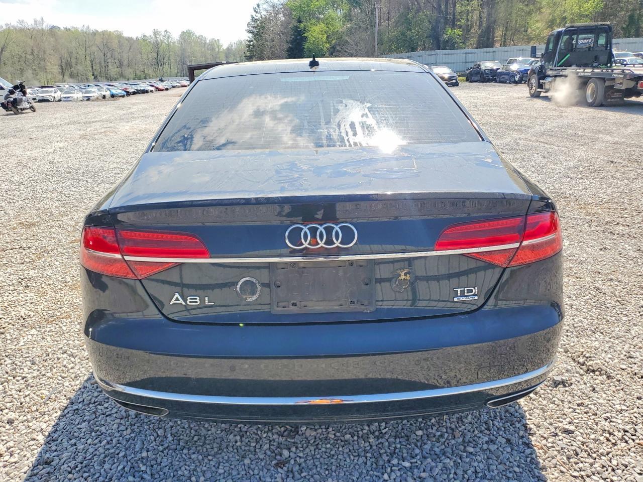 2015 AUDI A8