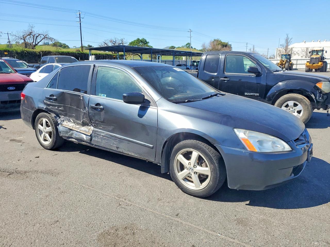 2004 HONDA ACCORD