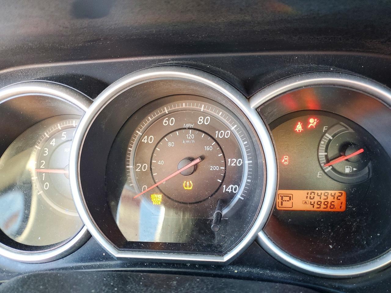 2010 NISSAN VERSA