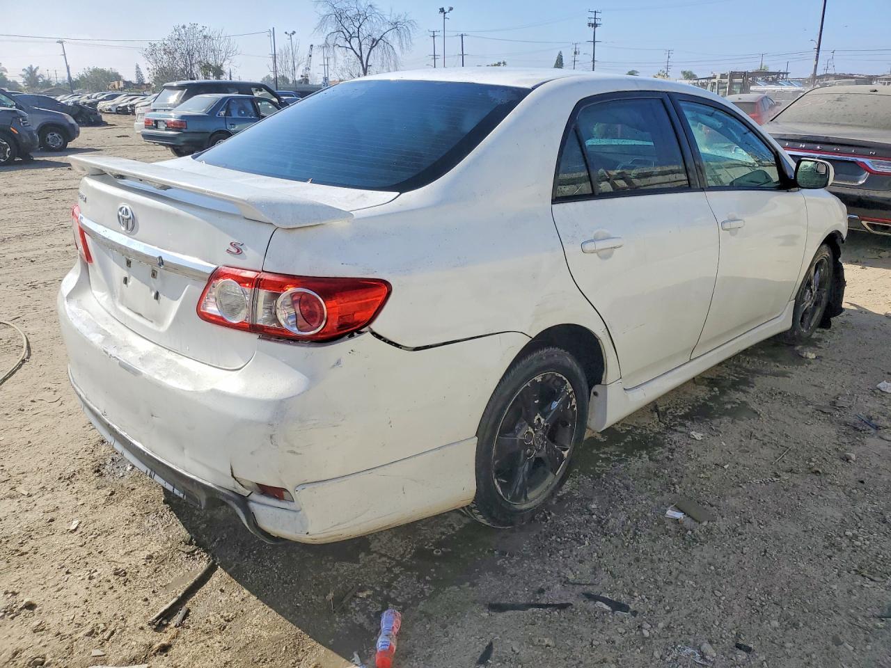 2013 TOYOTA COROLLA