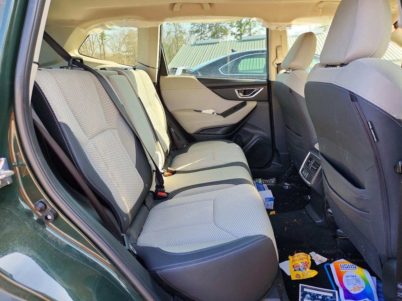 2022 SUBARU FORESTER