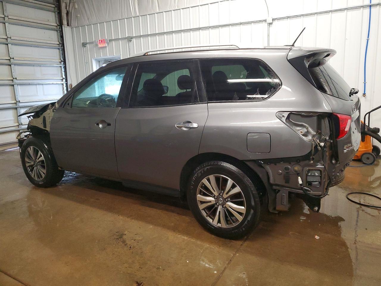 2018 NISSAN PATHFINDER