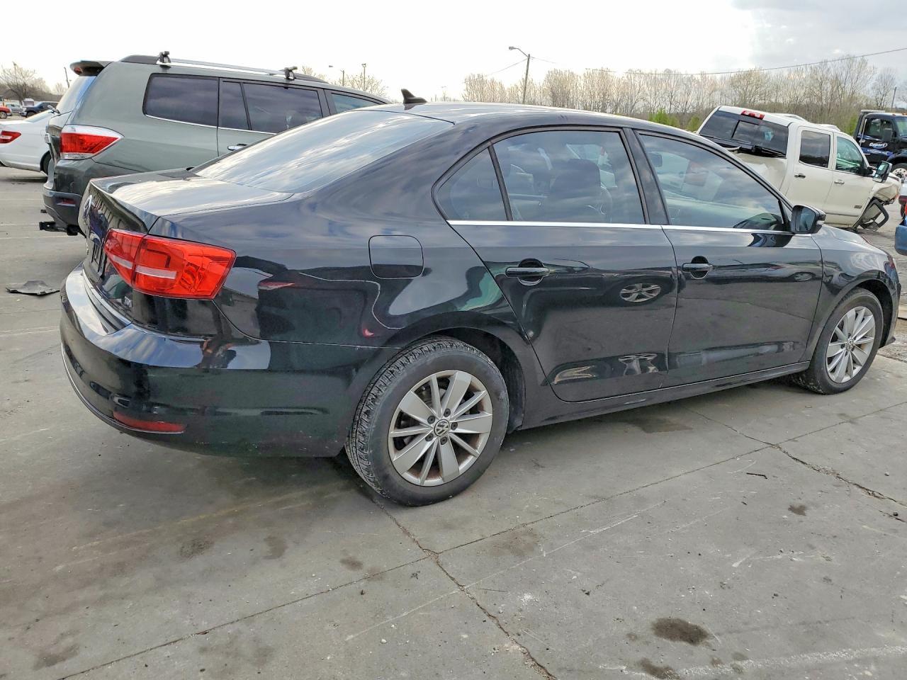 2015 VOLKSWAGEN JETTA