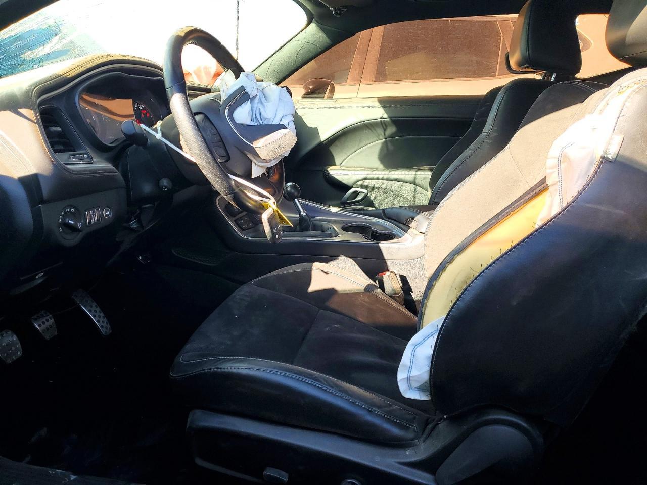 2021 DODGE Challenger