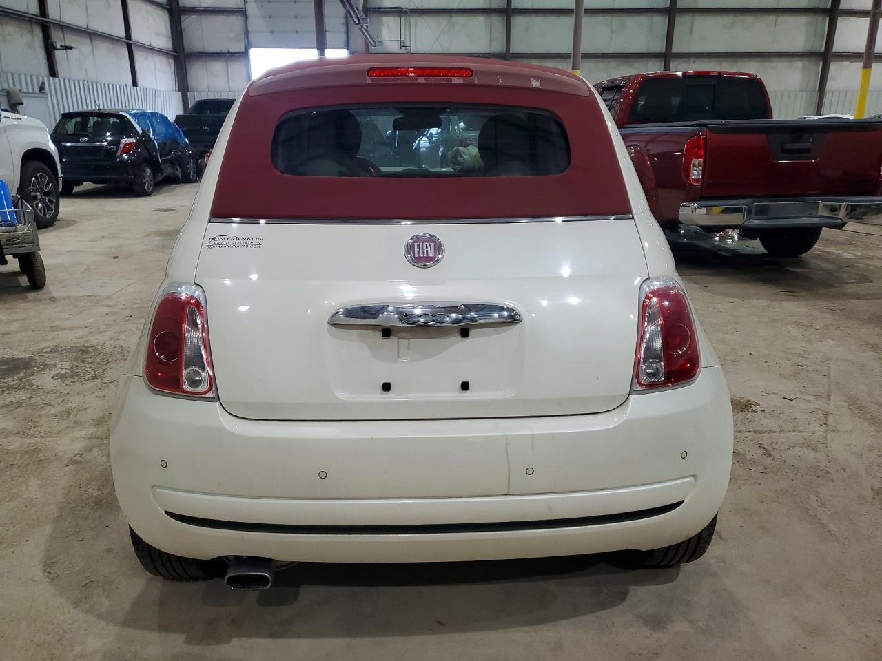 2015 FIAT 500