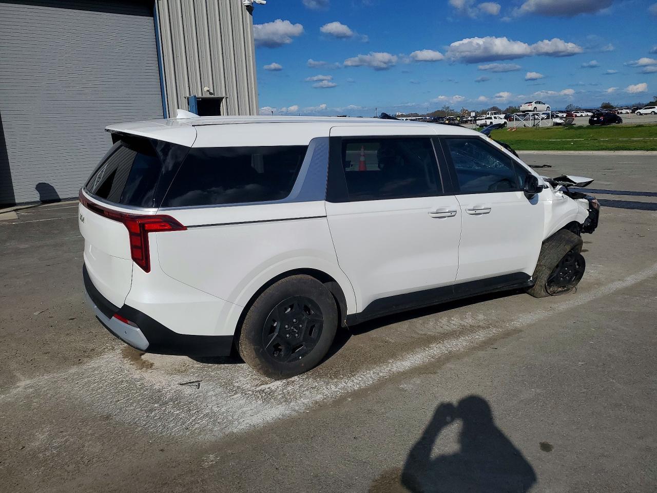 2026 KIA Carnival