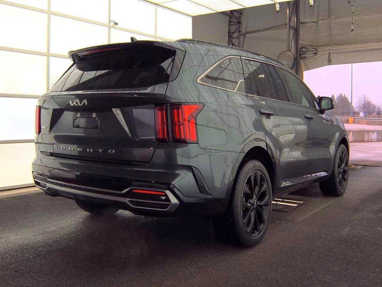 2022 KIA SORENTO