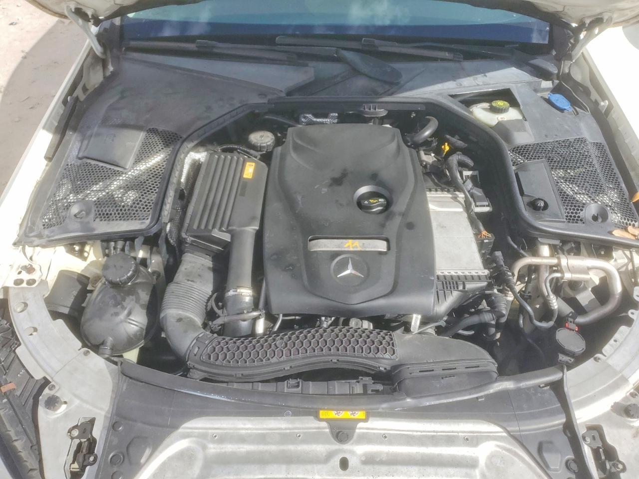 2016 MERCEDES-BENZ C-CLASS
