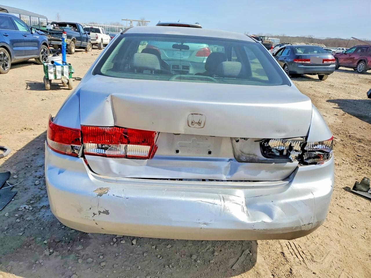 2004 HONDA ACCORD
