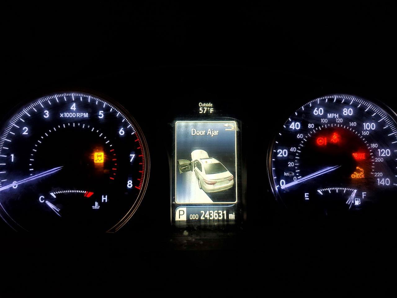 2015 TOYOTA CAMRY
