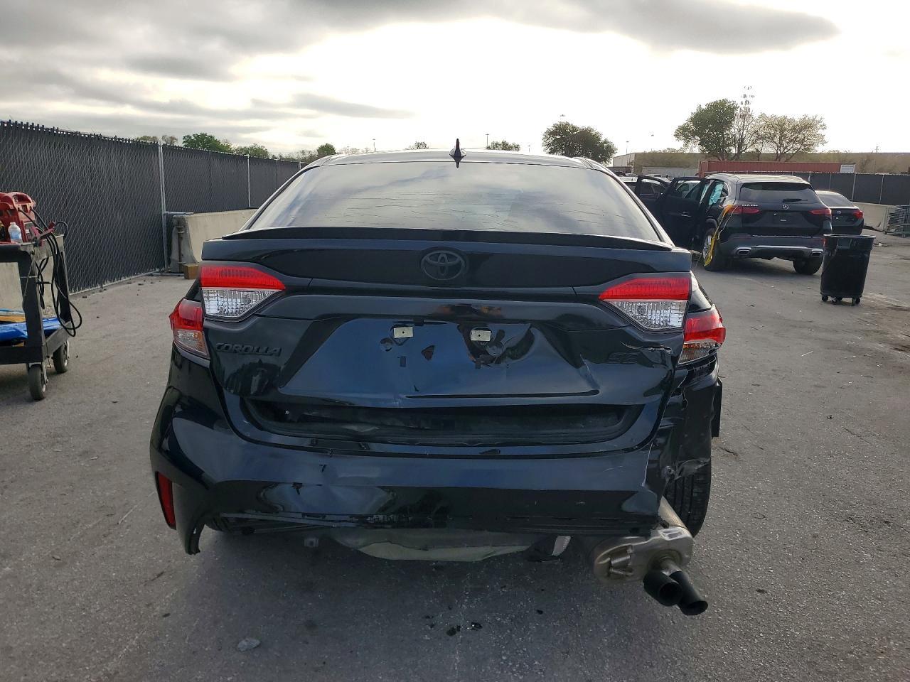 2025 TOYOTA COROLLA